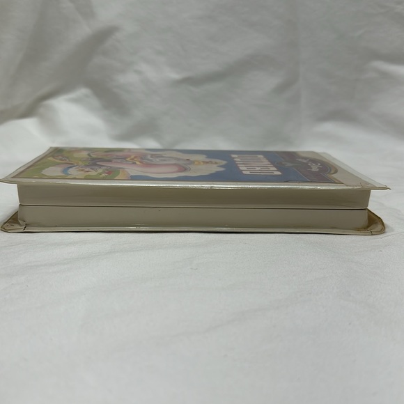 Dumbo VHS - Picture 8 of 11